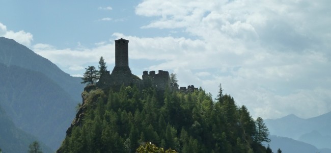 Valle d’Aosta: tre giorni tra terme, natura e castelli medioevali Valle d’Aosta: tre giorni tra terme, natura e castelli medioevali